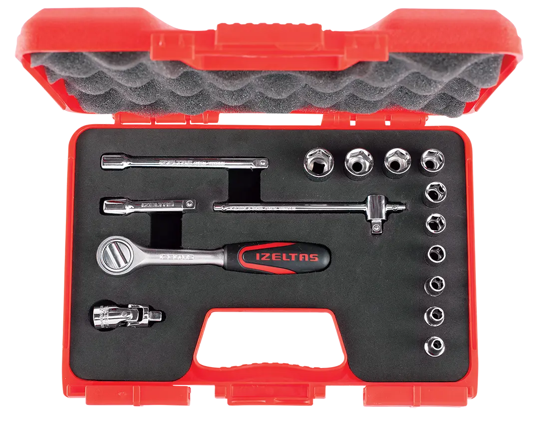 İzeltaş 1/4 15 Parça Altı Köşe Lokma Takımı