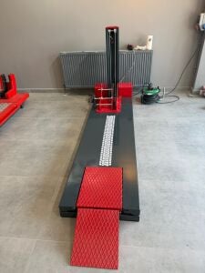 500 KG ELEKTRİKLİ MOTORSİKLET LİFTİ
