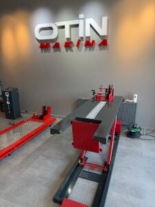 500 KG ELEKTRİKLİ MOTORSİKLET LİFTİ